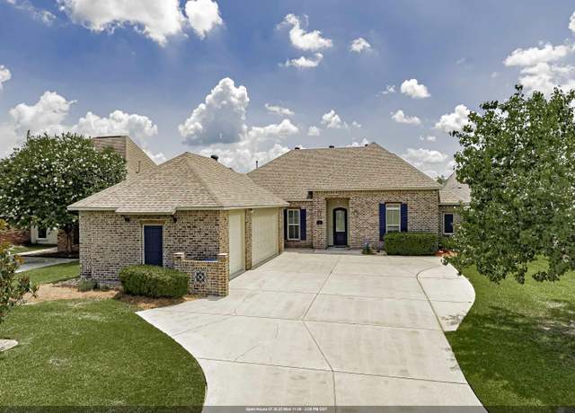 Property at 13232 Dutchtown Lakes Dr, Geismar, LA 70734, 4 beds, 2.5 baths