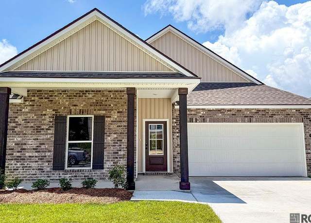 Property at 12464 Preakness Dr, Denham Springs, LA 70726, 4 beds, 2 baths