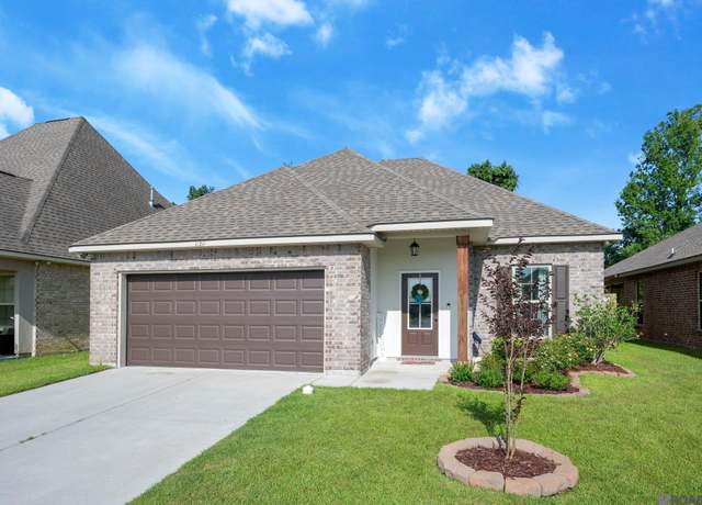Property at 11211 Admirable Oaks Ave, Gonzales, LA 70737, 3 beds, 2 baths