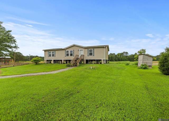 Property at 23611 Riley Rd, Pride, LA 70770, 3 beds, 2 baths