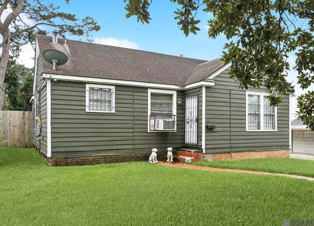 Property at 1906 Mulberry St, Baton Rouge, LA 70802, 3 beds, 1 bath