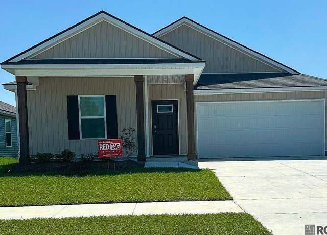 Property at 628 Aleppo Ln, Zachary, LA 70791, 4 beds, 2 baths