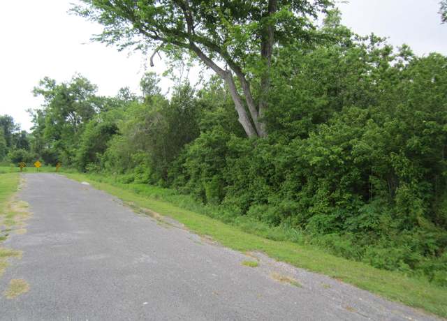 Property at W 79th St, Cut Off, LA 70345