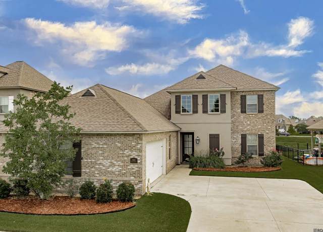 Property at 3624 Cruden Bay Dr, Zachary, LA 70791, 5 beds, 3 baths