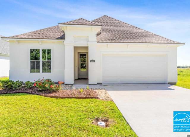 Property at 3899 Waterbury Ave, Baton Rouge, LA 70810, 4 beds, 2 baths