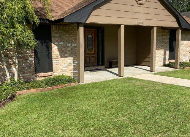 Property at 14113 Pinehurst Ave, Baton Rouge, LA 70817, 3 beds, 2.5 baths