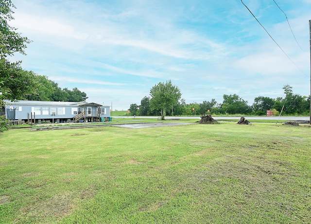 Property at 163 Doucet Dr, Golden Meadow, LA 70357