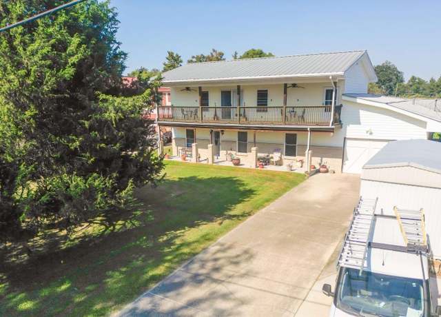 Property at 12385 Pecan Island Rd, Jarreau, LA 70749, 4 beds, 2.5 baths