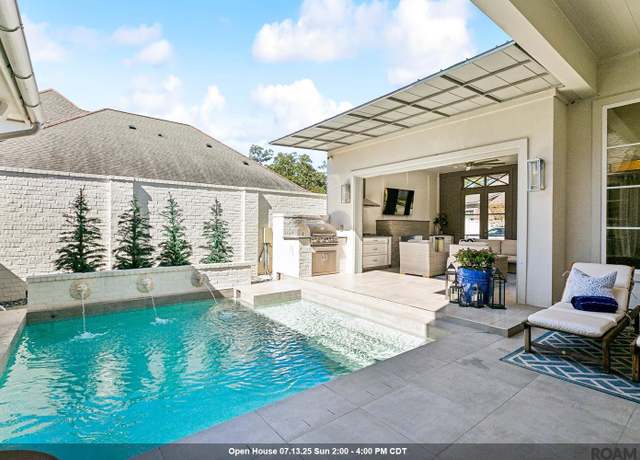 Property at 11721 Petit Pierre Ave, Baton Rouge, LA 70810, 4 beds, 4.5 baths
