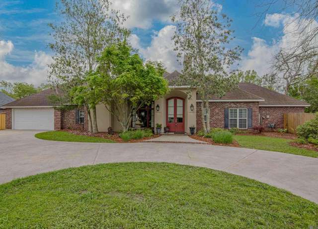Property at 6996 Hwy 1, Belle Rose, LA 70341, 3 beds, 2.5 baths