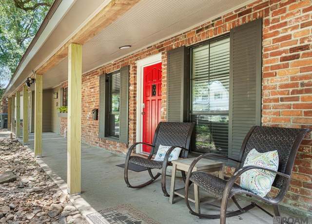Property at 667 College Hill Dr, Baton Rouge, LA 70808, 4 beds, 3 baths