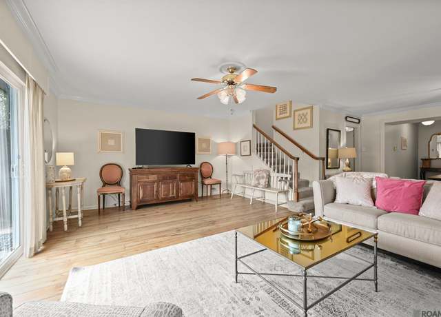 Property at 10157 Jefferson Hwy, Baton Rouge, LA 70809, 2 beds, 1.5 baths
