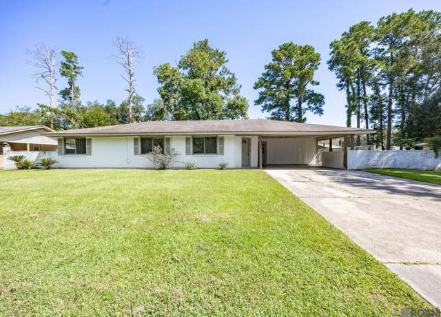 Property at 12621 Canterbury Dr, Baton Rouge, LA 70814, 4 beds, 2 baths