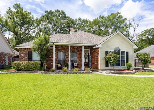 Property at 7886 Oakland Dr, Denham Springs, LA 70706, 3 beds, 2 baths