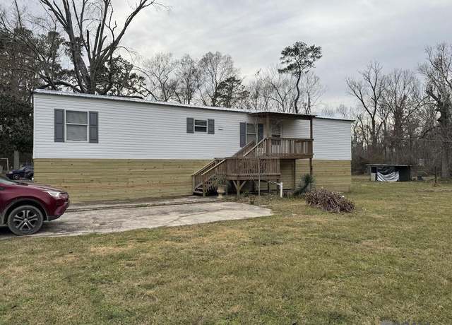 Property at 14775 Lucien St, Port Vincent, LA 70726, 3 beds, 1 bath