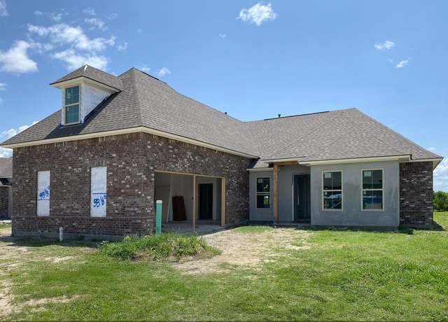 Property at 314 Marmande Ave, Thibodaux, LA 70301, 4 beds, 3 baths
