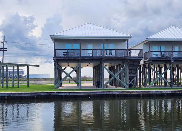 Property at 136 Ao Rappelet Rd Unit B, Golden Meadow, LA 70357, 3 beds, 2 baths