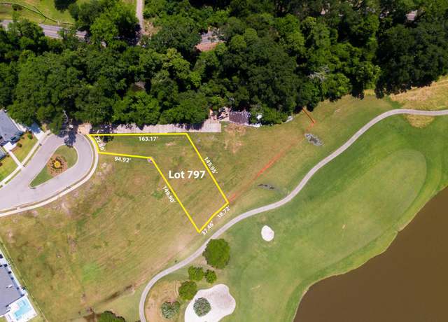 Property at 2114 Thomas Boyd Dr, Saint George, LA 70810