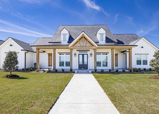 Property at 240 Waterford Dr, Thibodaux, LA 70301, 4 beds, 3.5 baths