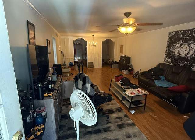 Property at 10436 Jefferson Hwy Unit G, Baton Rouge, LA 70809, 2 beds, 2 baths