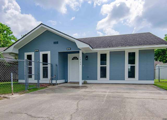 Property at 16122 Bolivar Dr, Prairieville, LA 70769, 2 beds, 1.5 baths
