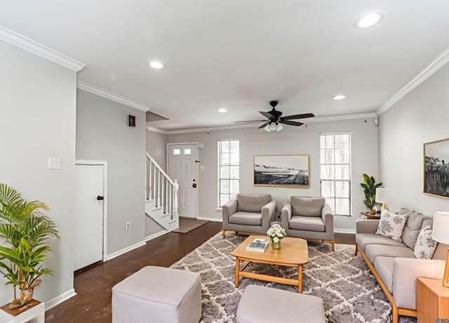 Property at 4219 Jefferson Woods Dr, Baton Rouge, LA 70809, 2 beds, 2 baths