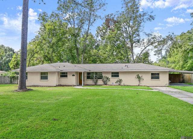 Property at 4761 Lee St, Zachary, LA 70791, 4 beds, 2 baths