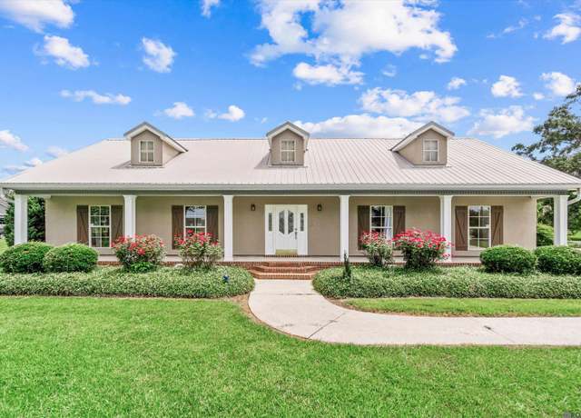 Property at 6168 Brewerton Rd, Gonzales, LA 70737, 4 beds, 3 baths