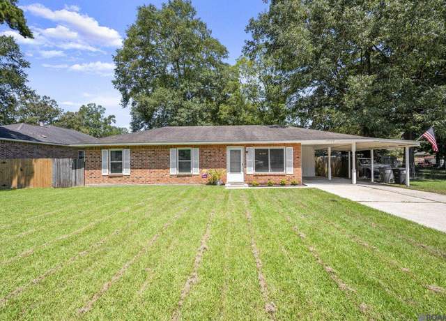 Property at 17223 Ashton Ave, Greenwell Springs, LA 70739, 3 beds, 1 bath