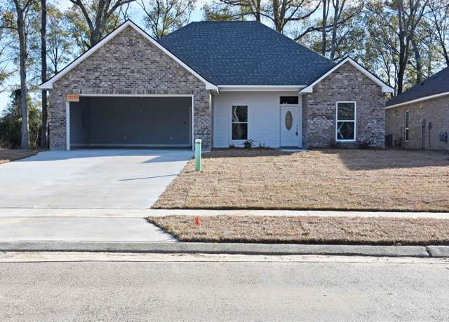 Property at 11222 Big Bend Ave, Baton Rouge, LA 70814, 3 beds, 2 baths