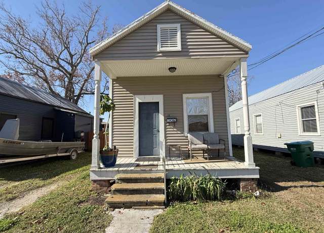 Property at 919 Fourth St, Morgan City, LA 70380, 2 beds, 1 bath