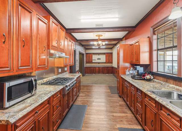 Property at 3977 Highway 1, Raceland, LA 70394, 3 beds, 2 baths