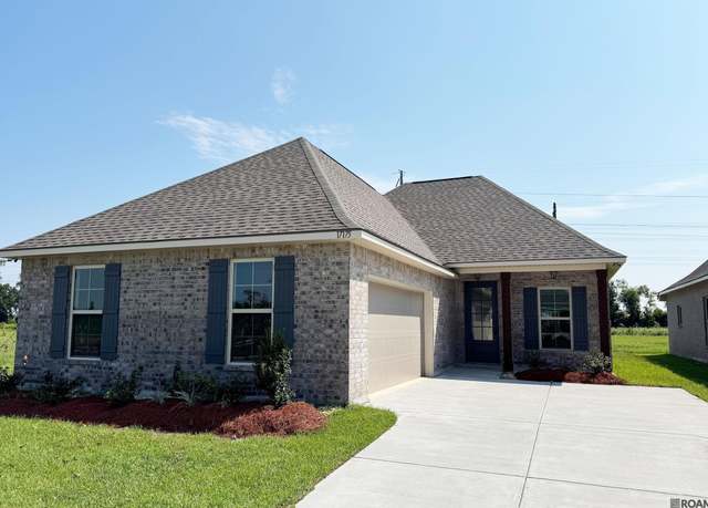 Property at 17175 Tidewater Ln, Baton Rouge, LA 70810, 4 beds, 2.5 baths