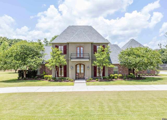 Property at 16427 Tillotson Rd, Prairieville, LA 70769, 4 beds, 4 baths