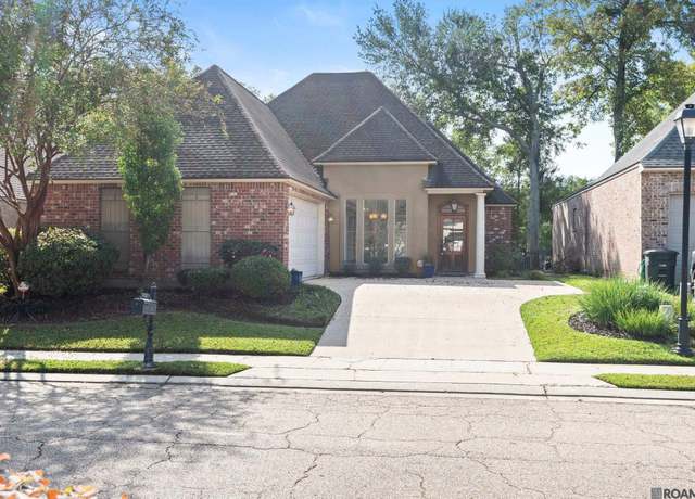 Property at 10838 Woodleaf Ave, Baton Rouge, LA 70816, 3 beds, 2 baths