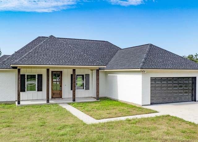 Property at 1407 Bayou Gardens Blvd, Houma, LA 70364, 3 beds, 2 baths