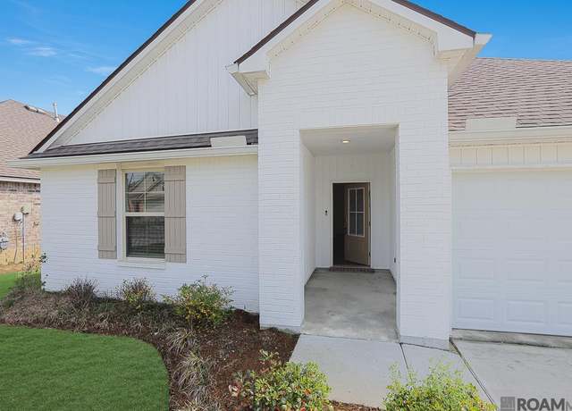 Property at 35608 Grovemont Dr, Denham Springs, LA 70706, 4 beds, 2 baths