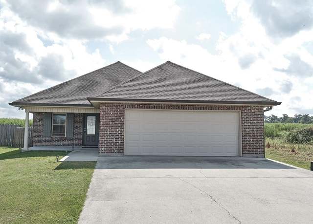 Property at 393 Landmark Dr, Raceland, LA 70394, 3 beds, 2 baths