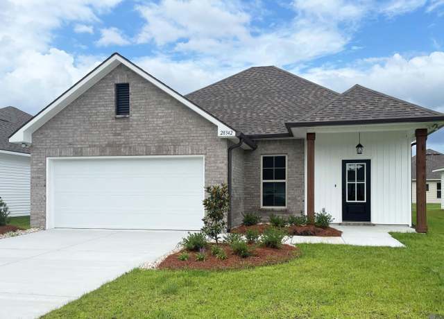 Property at 28342 Moreau Dr, Denham Springs, LA 70726, 4 beds, 2 baths