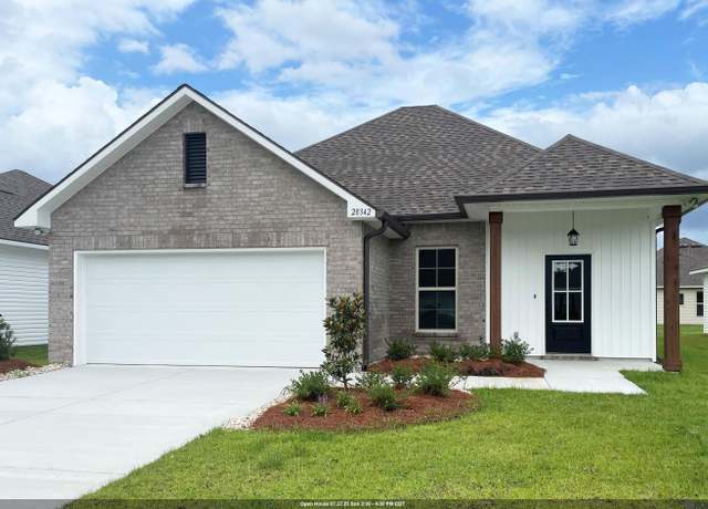 Property at 28342 Moreau Dr, Denham Springs, LA 70726, 4 beds, 2 baths