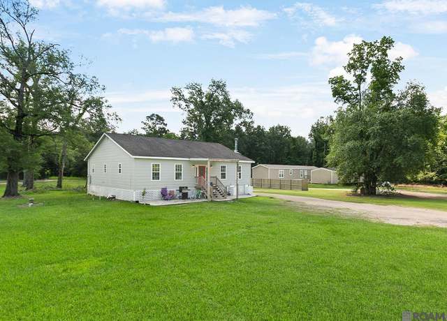 Property at 44410 Hood Rd, Hammond, LA 70454, 3 beds, 2 baths
