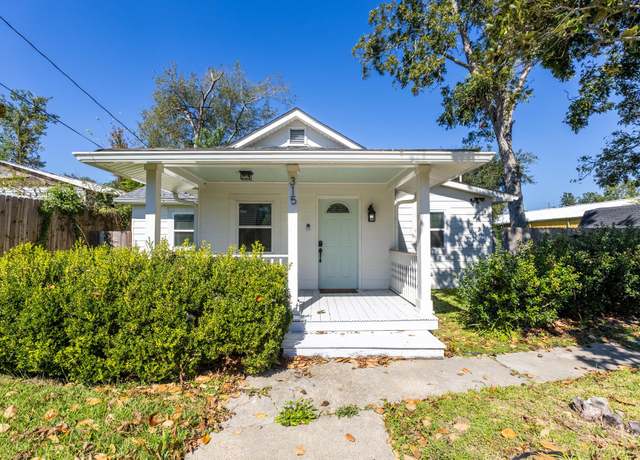 Property at 315 W Lawson St, Destrehan, LA 70047, 3 beds, 2 baths