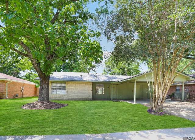 Property at 15243 Jester Ave, Baton Rouge, LA 70816, 4 beds, 2 baths