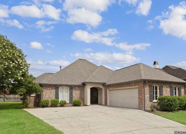 Property at 2121 Springstone Dr, Baton Rouge, LA 70810, 3 beds, 2 baths