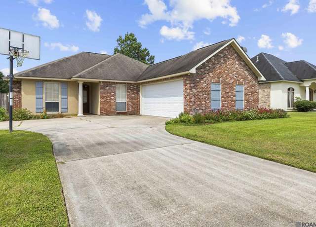 Property at 8929 Worthington Estates Ave, Baton Rouge, LA 70810, 4 beds, 2 baths