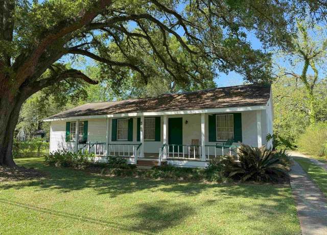 Property at 4545 Orchid St, Baton Rouge, LA 70808, 3 beds, 2 baths