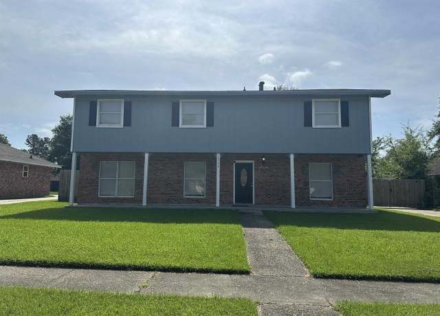 Property at 10736 Flintwood Flintwood Ave, Baton Rouge, LA 70811, 4 beds, 2.5 baths