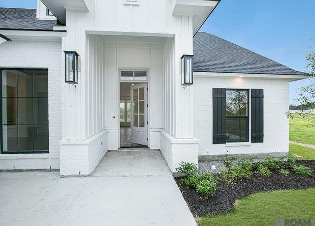 Property at 4313 Boulonnais Ave, Baton Rouge, LA 70820, 4 beds, 3 baths