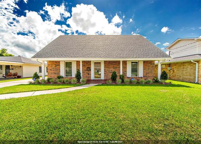 Property at 657 Duval Ave, Houma, LA 70364, 3 beds, 2.5 baths