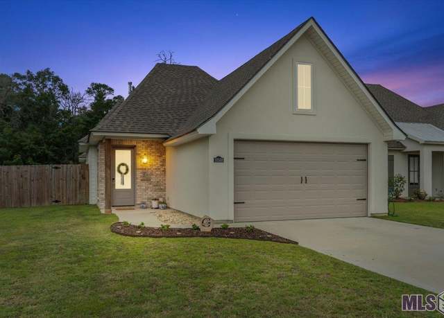 Property at 10588 Highland Lakes Dr, Denham Springs, LA 70726, 3 beds, 2 baths